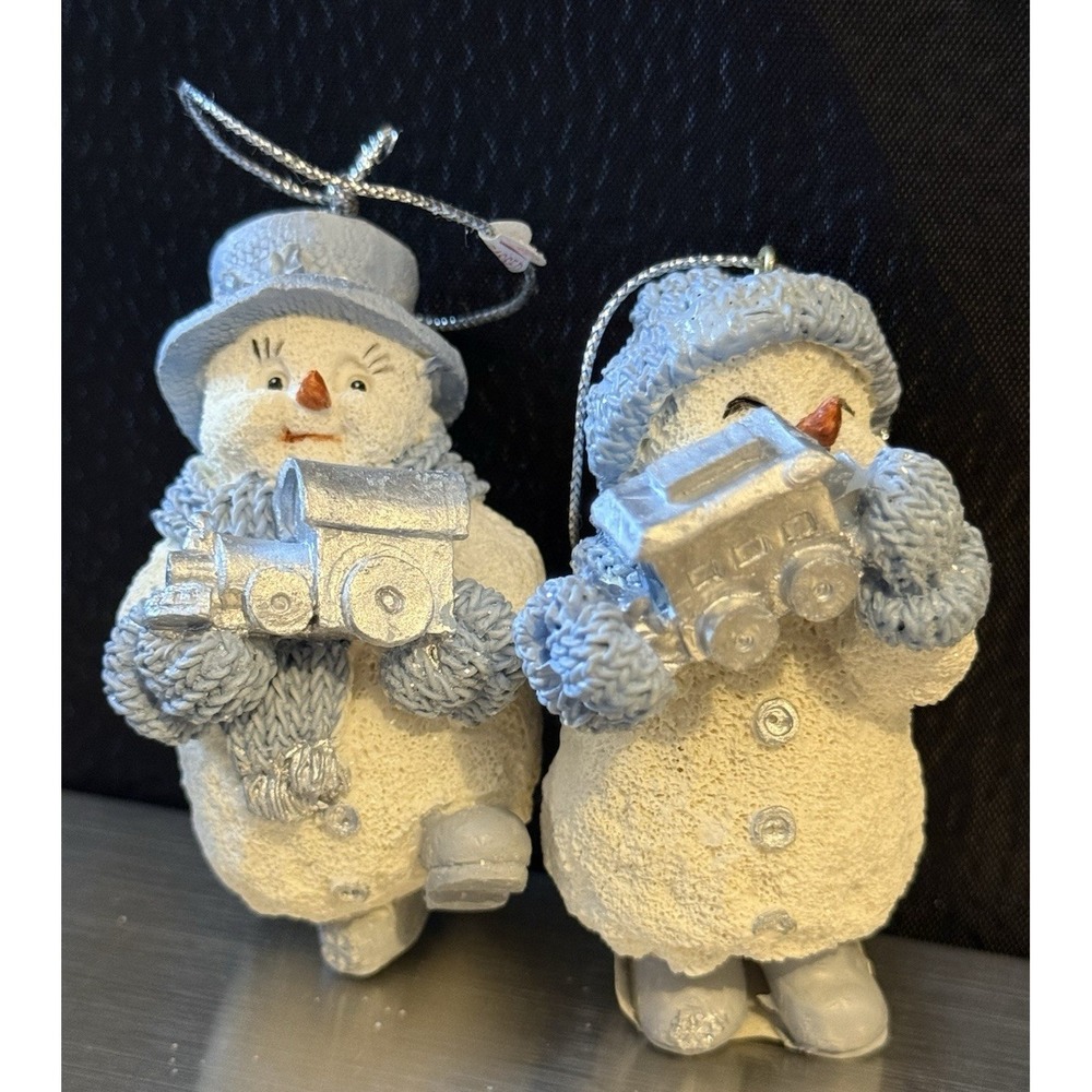 2 Vtg 1999 Snow‎ Buddies Snowman Ornaments Train Engine and Caboose
